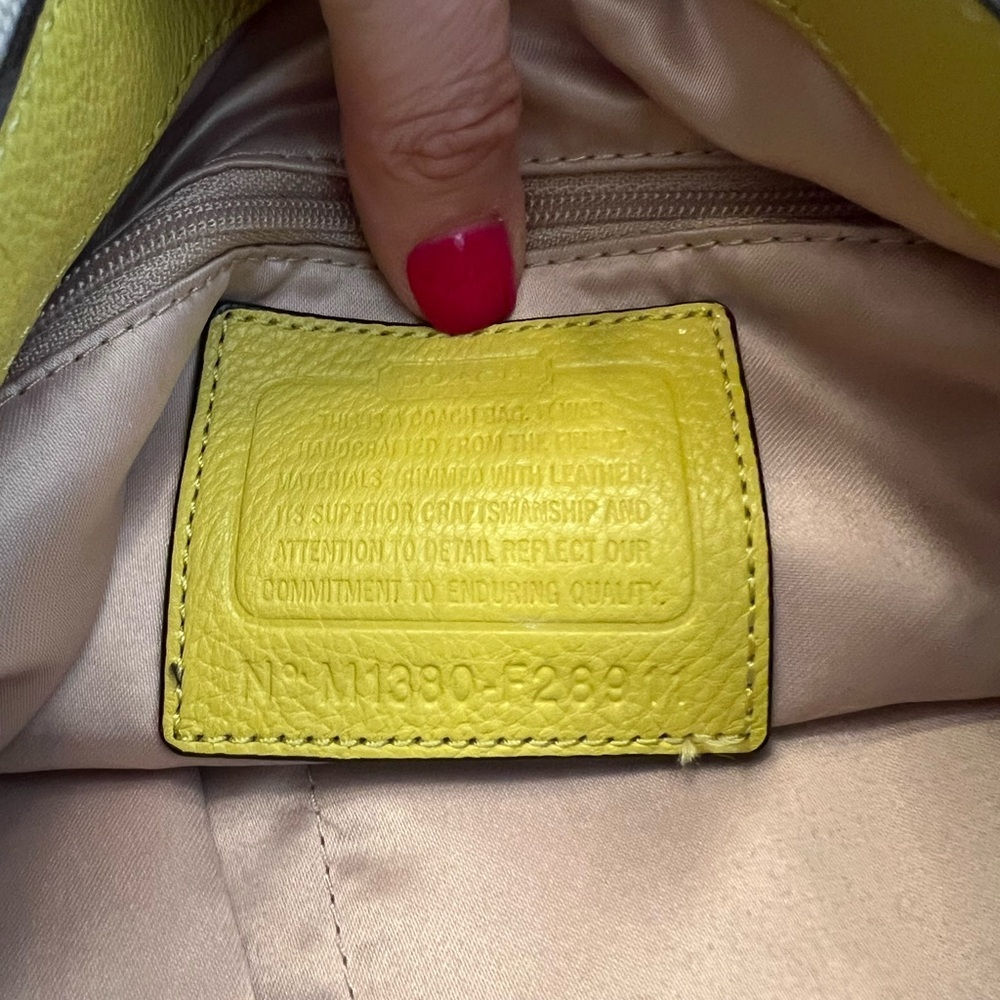 Coach Avery Hobo F28911 Natural & Chartreuse Canvas Leather Shoulder Bag - Picture 12 of 15
